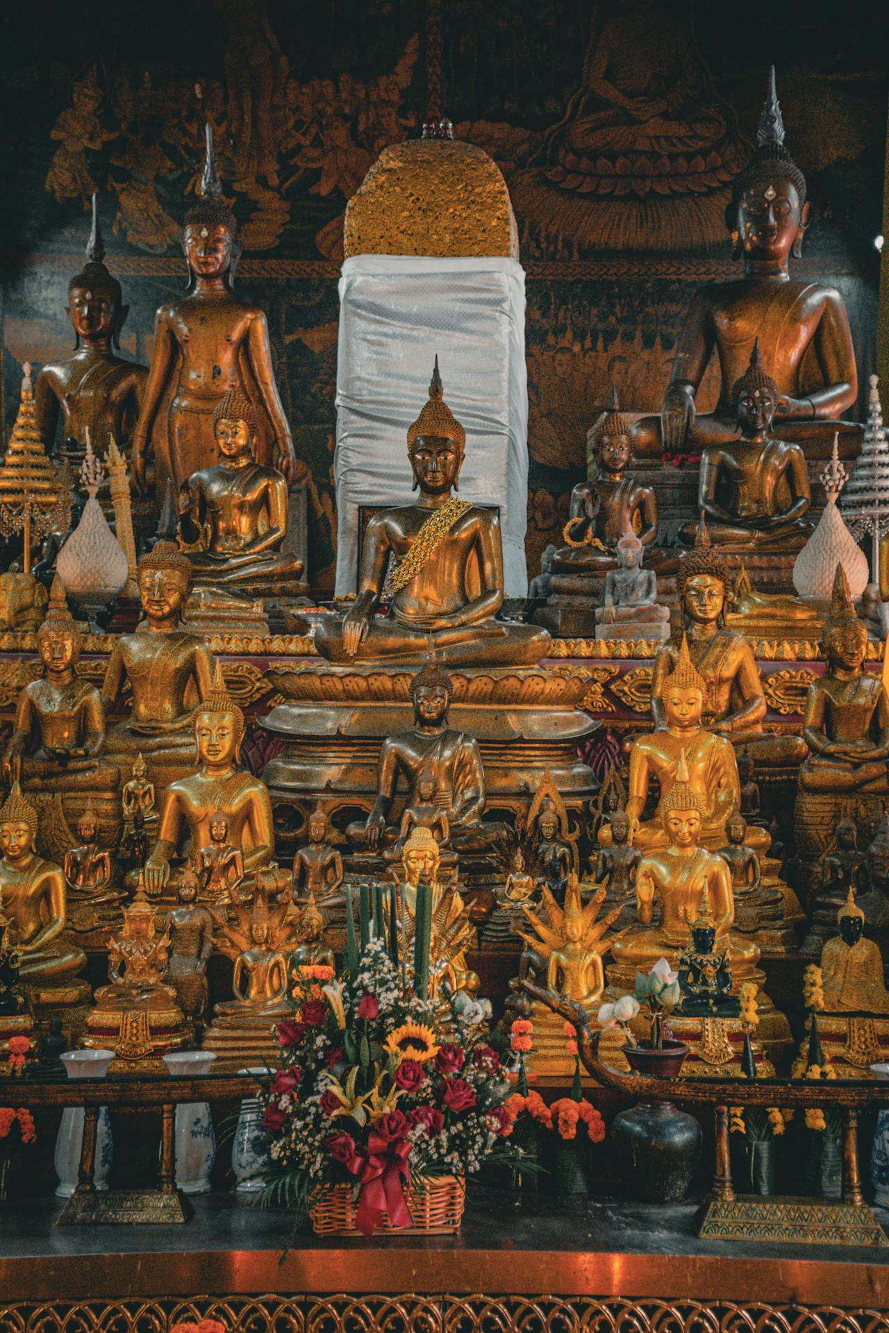 Start your historical journey with Vientiane’s serene glow
